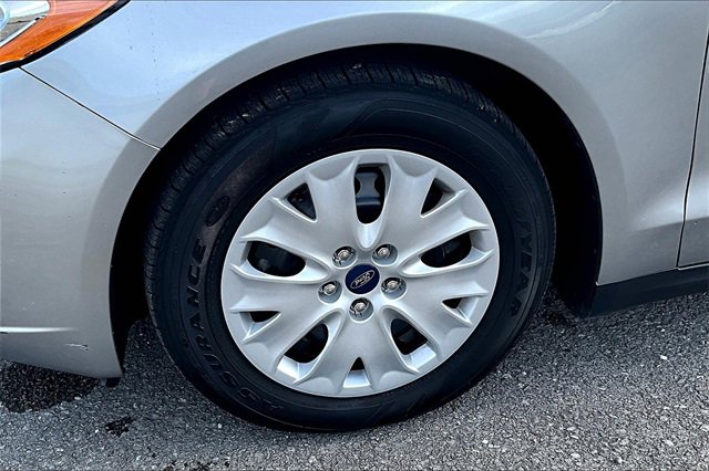 Used 2020 Ford Fusion S image 8