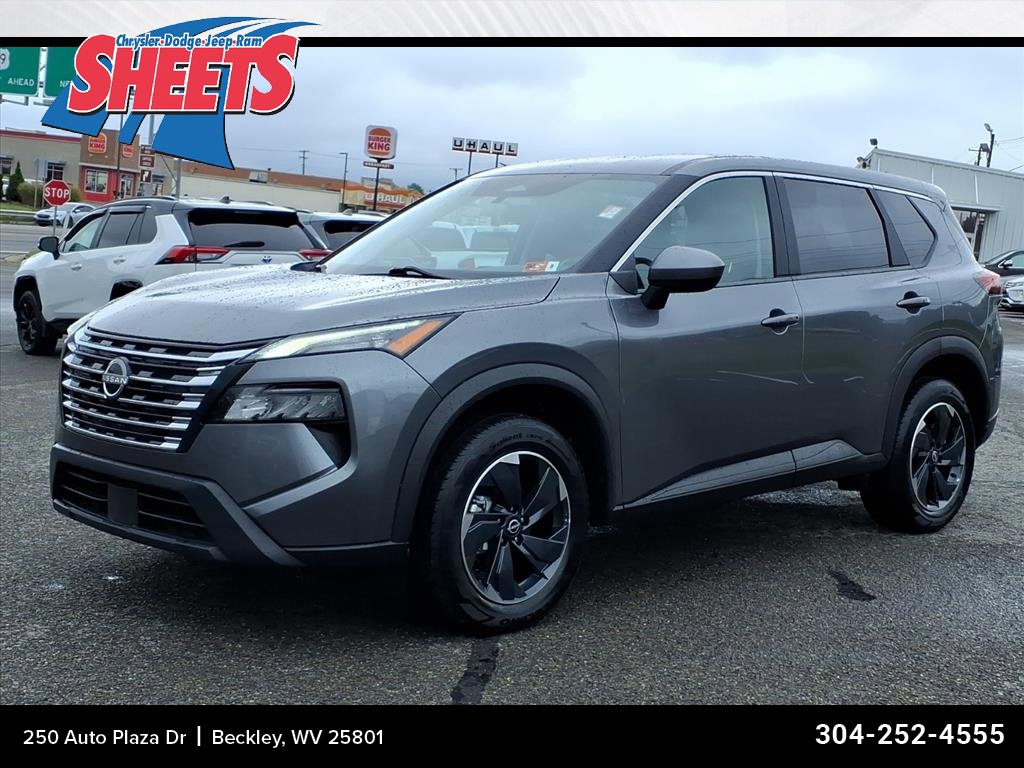 Used 2024 Nissan Rogue SV