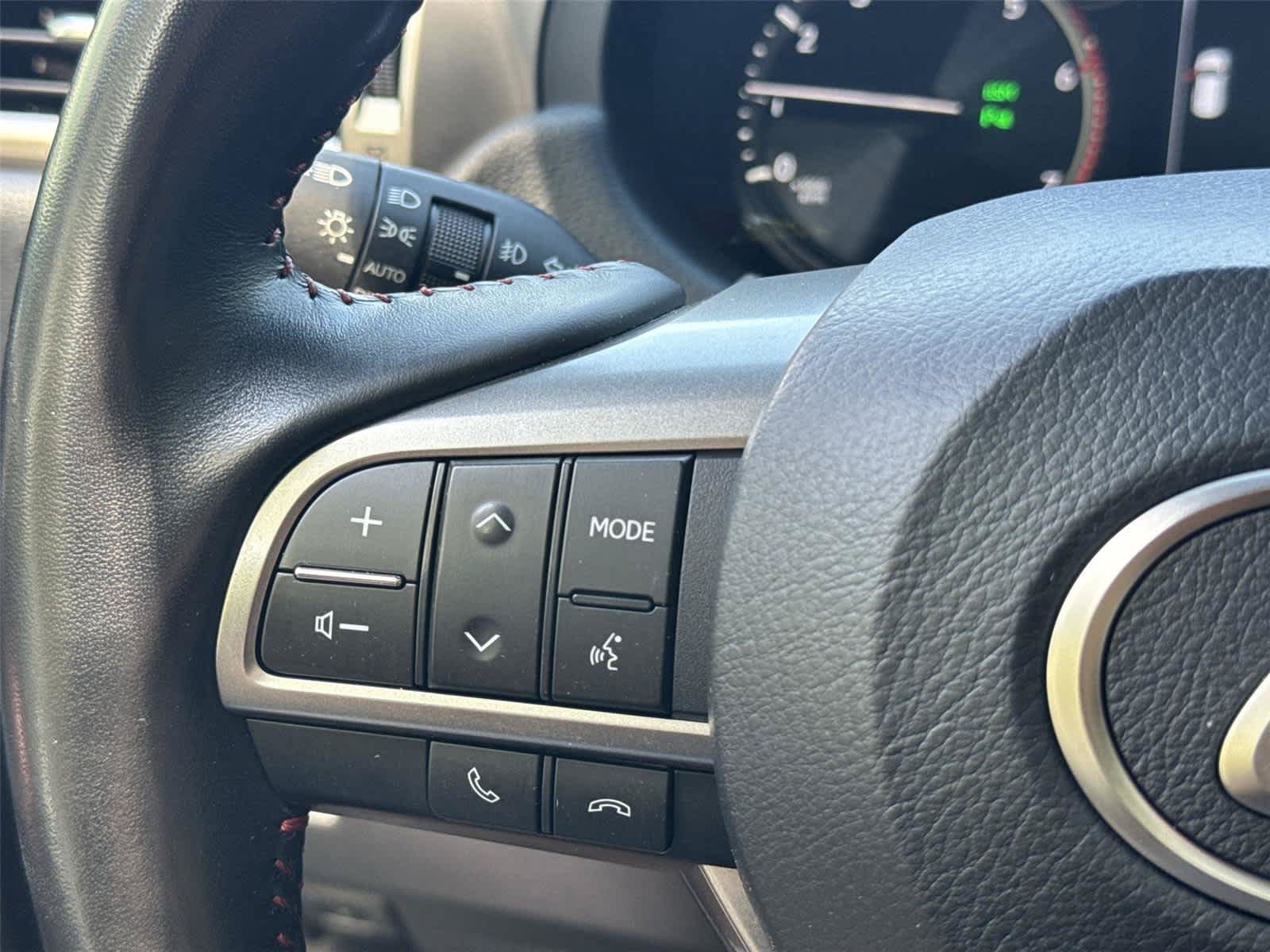 Used 2022 Lexus GX 460 Luxury w/ Sport Design Package AWD/4WD image 20