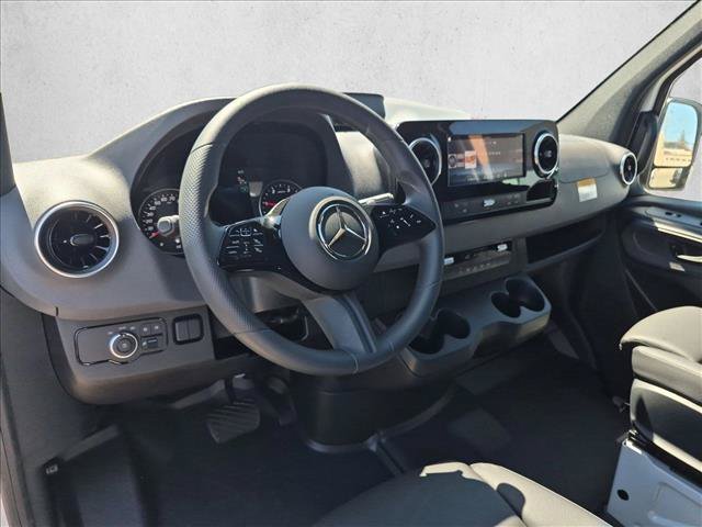 New 2026 Mercedes-Benz Sprinter 2500 image 3