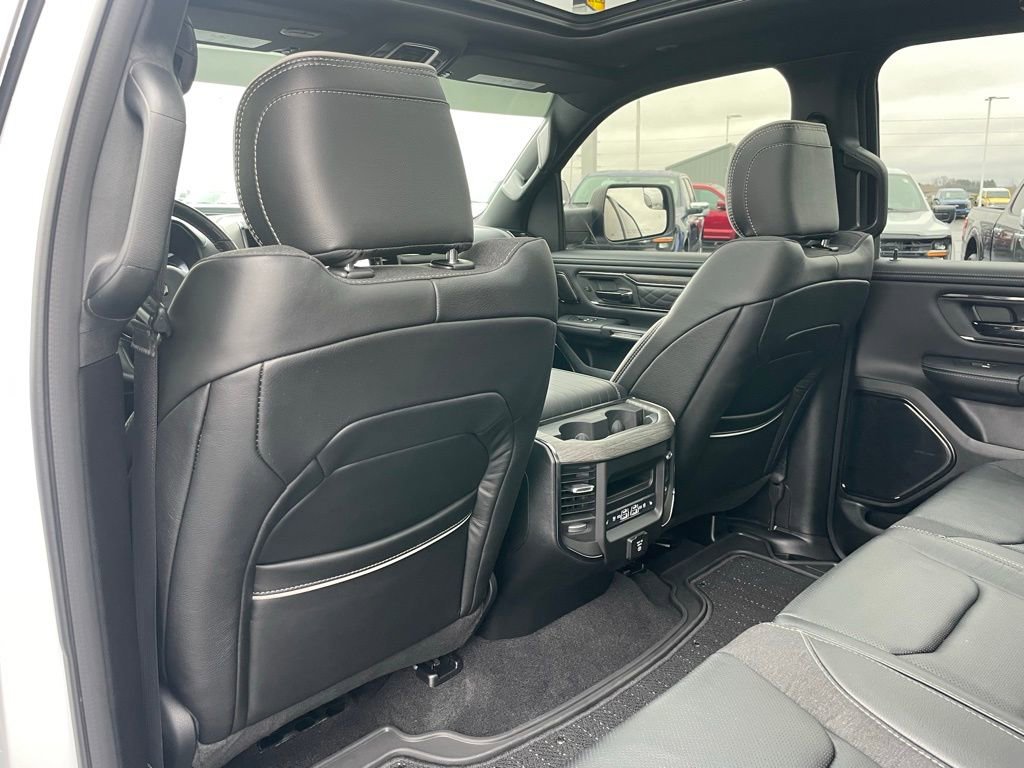 Used 2025 RAM 1500 Limited AWD/4WD image 65