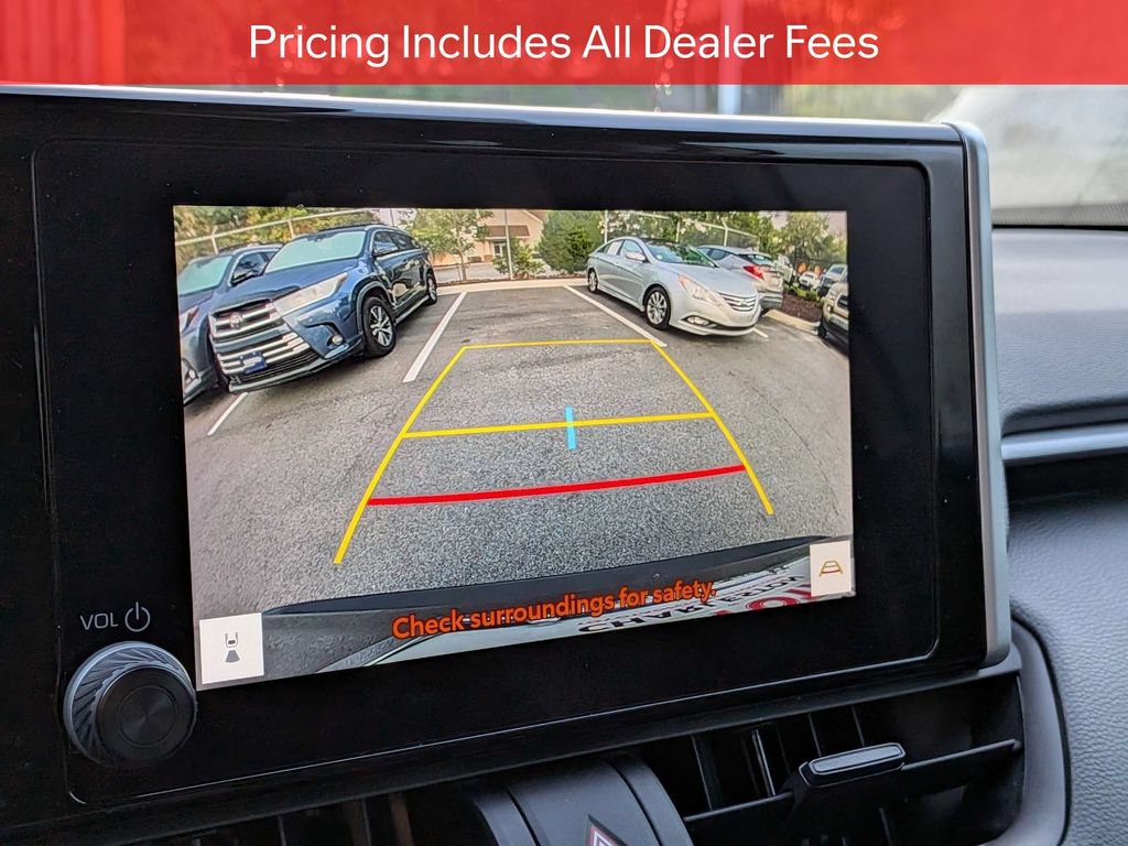 Used 2024 Toyota RAV4 XLE w/ Convenience Package FWD image 23