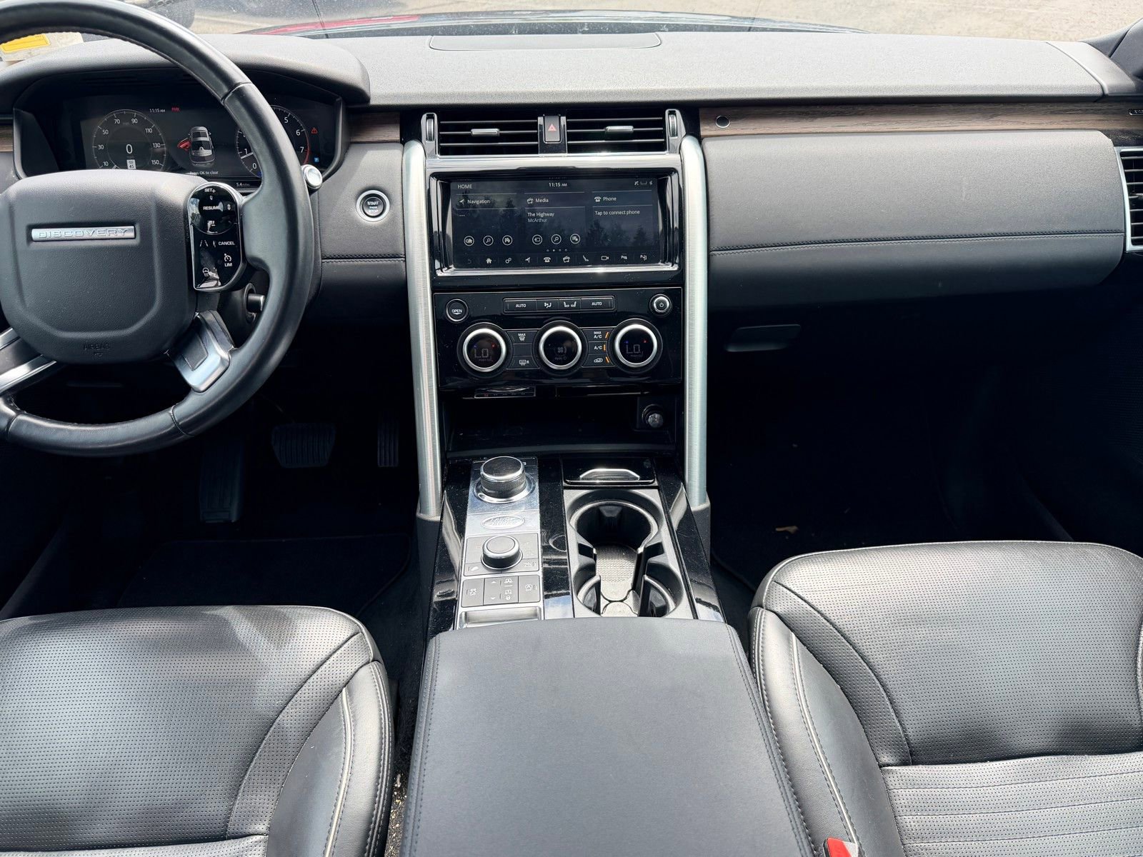 Used 2019 Land Rover Discovery HSE AWD/4WD image 19