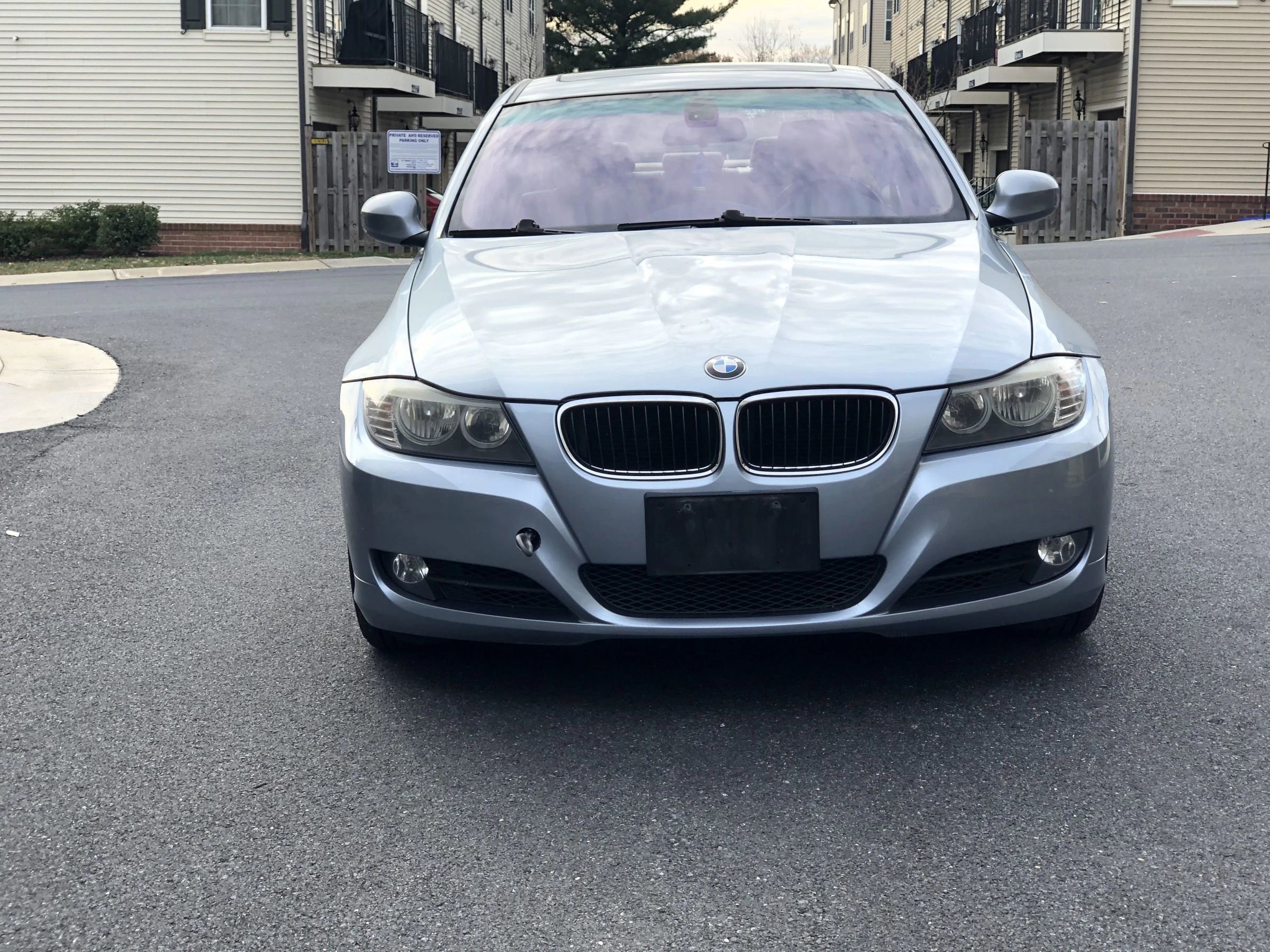 Used 2009 BMW 328i Sedan image 2