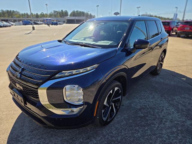 Used 2023 Mitsubishi Outlander SE