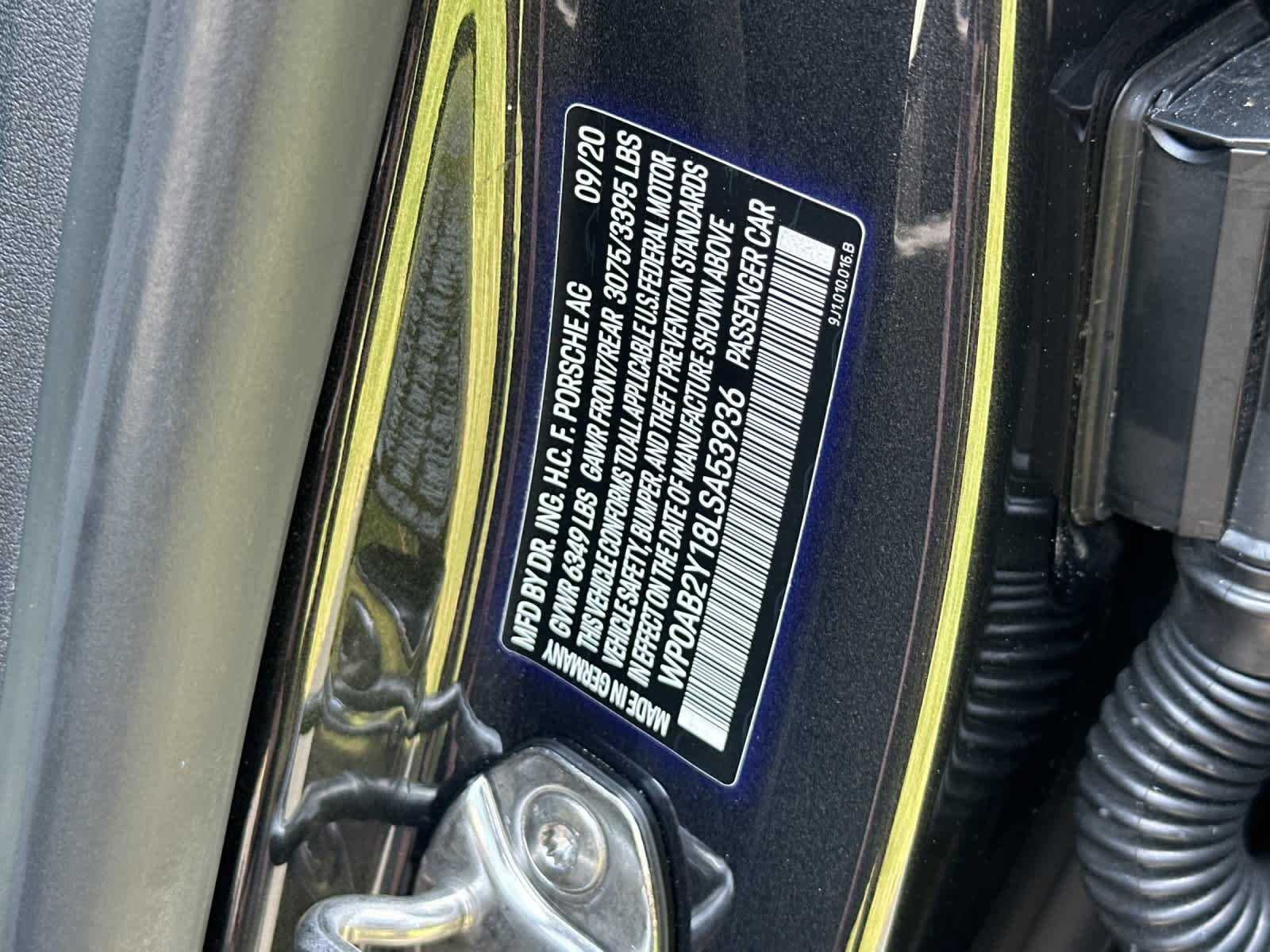 Certified 2020 Porsche Taycan 4S AWD/4WD image 32