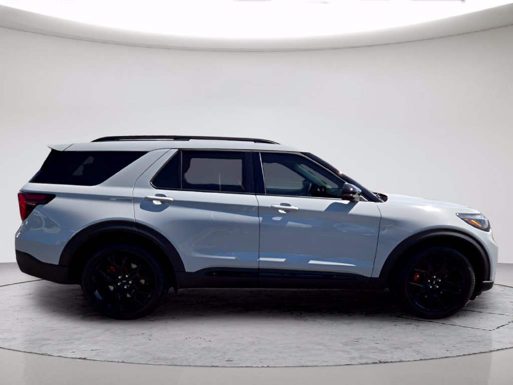 New 2027 Ford Explorer ST w/ Sun And Sound Package AWD/4WD image 3