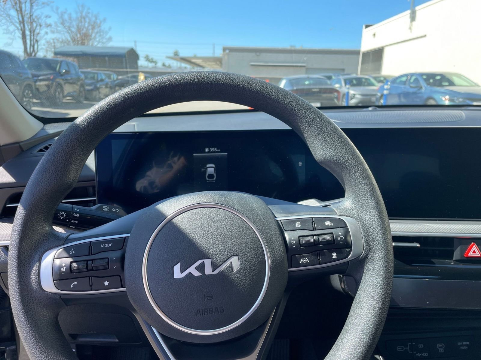 Used 2025 Kia K5 LXS FWD image 35