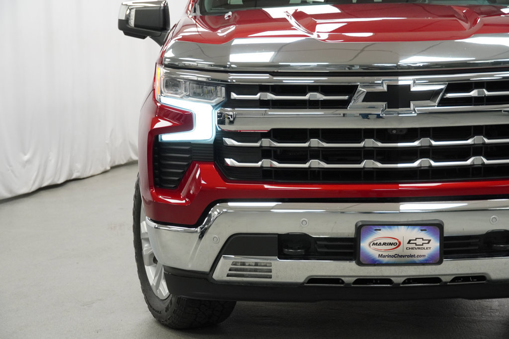Used 2023 Chevrolet Silverado 1500 LTZ w/ Technology Package AWD/4WD image 34