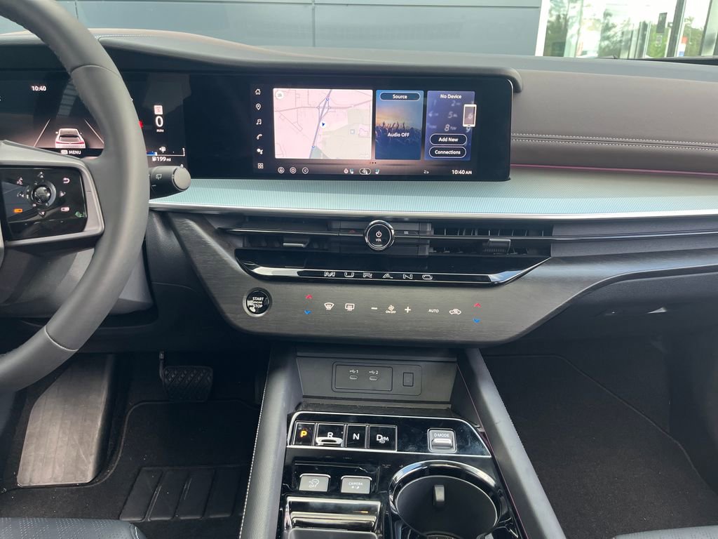 Certified 2025 Nissan Murano Platinum w/ Cargo Package image 23