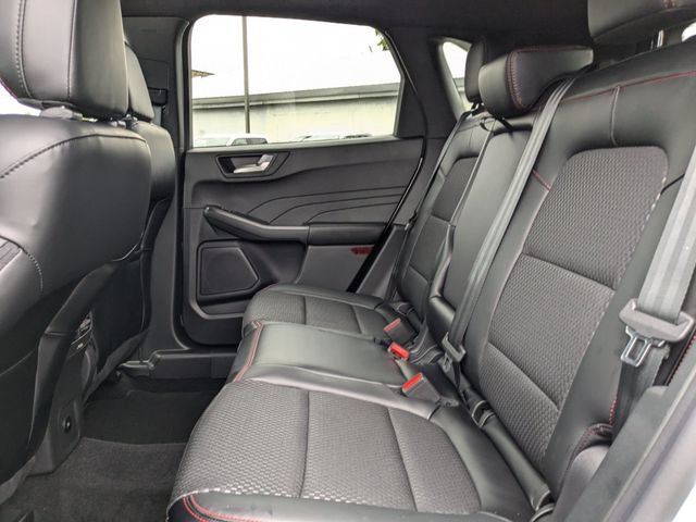 Used 2024 Ford Escape ST-Line Elite AWD/4WD image 14