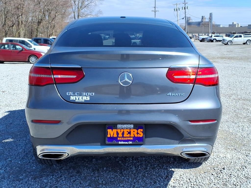 Used 2017 Mercedes-Benz GLC 300 4MATIC Coupe image 6