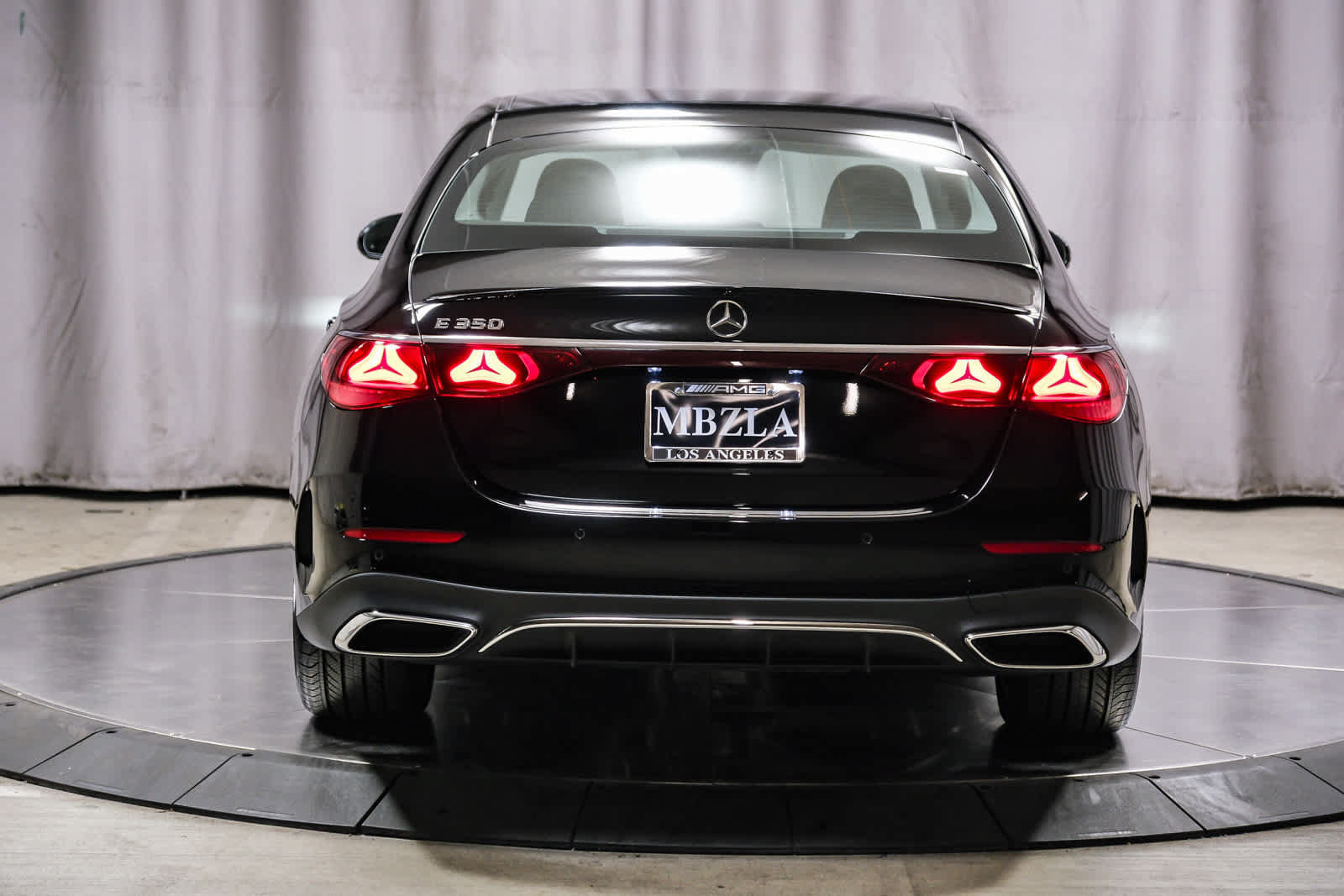 Used 2026 Mercedes-Benz E 350 Sedan image 3