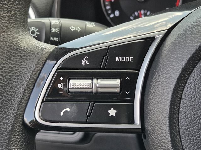 Used 2024 Kia Forte LXS FWD image 31