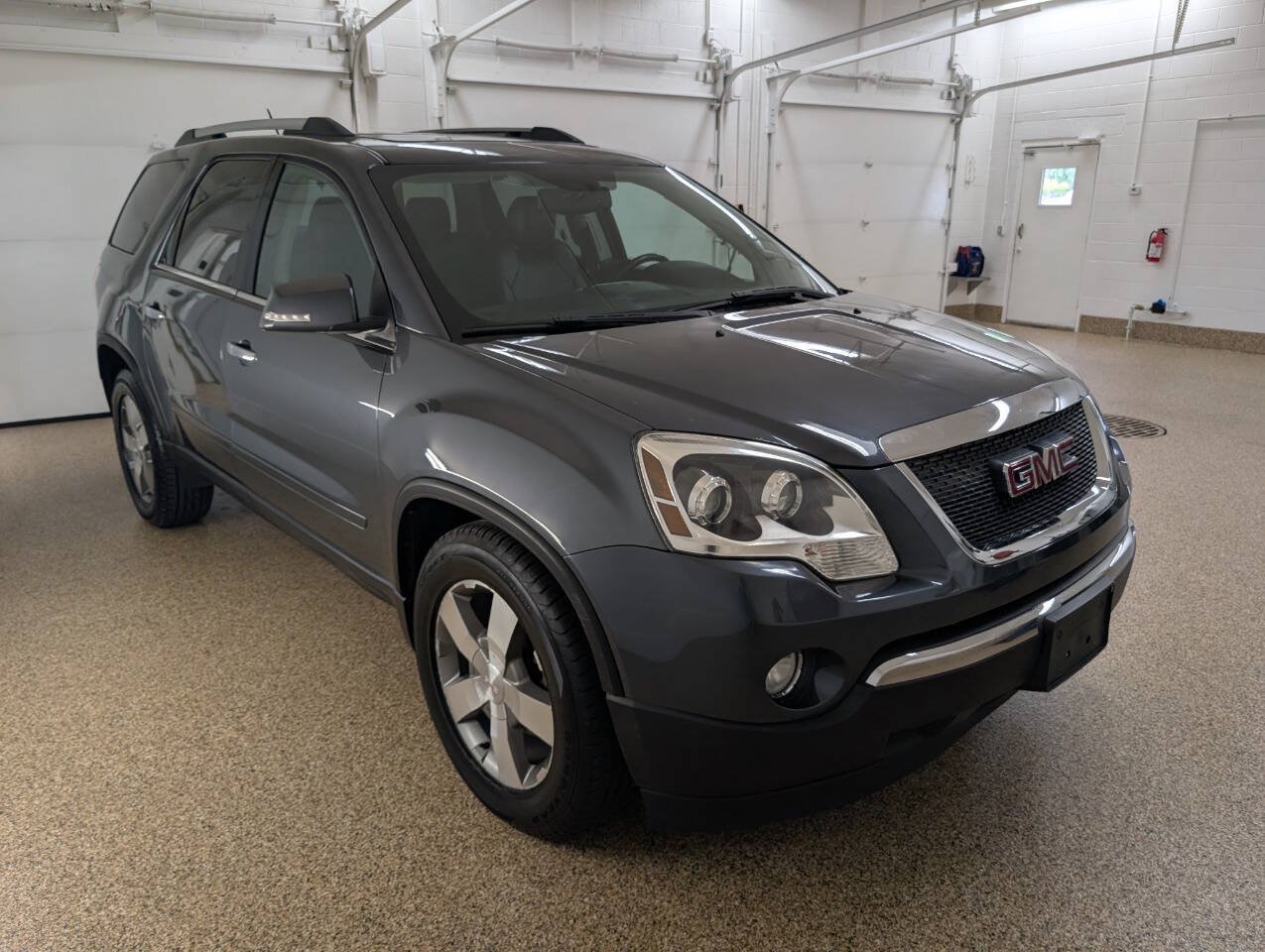 Used 2011 GMC Acadia SLT AWD/4WD image 5