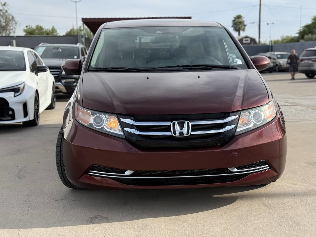Used 2016 Honda Odyssey EX-L image 2