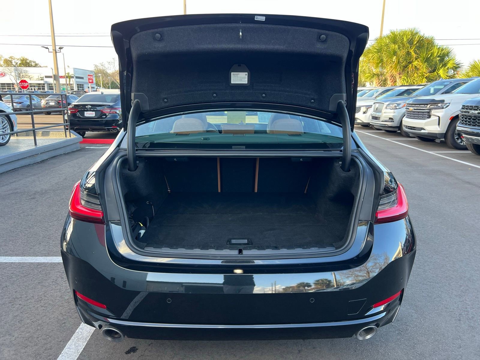 Used 2023 BMW 330e w/ Driving Assistance Package image 22