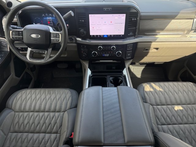 Certified 2025 Ford F450 Platinum w/ Platinum Plus Package AWD/4WD image 10