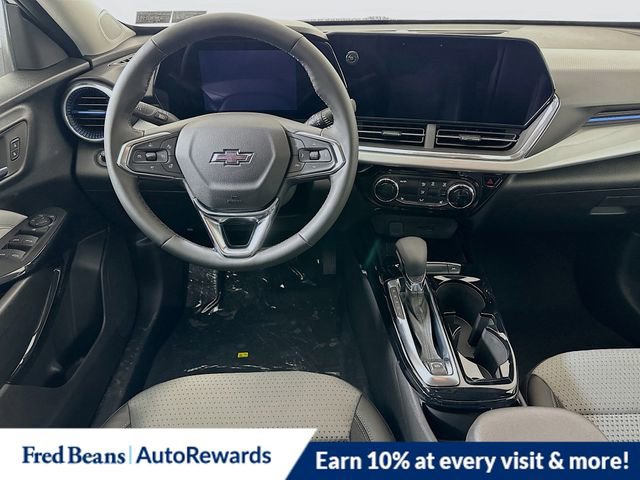 New 2026 Chevrolet Trax LT w/ Driver Confidence Package image 14