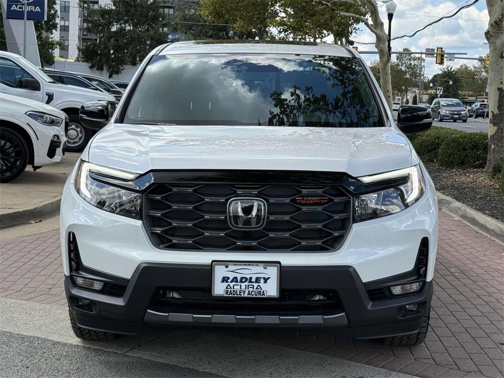 Used 2024 Honda Ridgeline TrailSport image 2