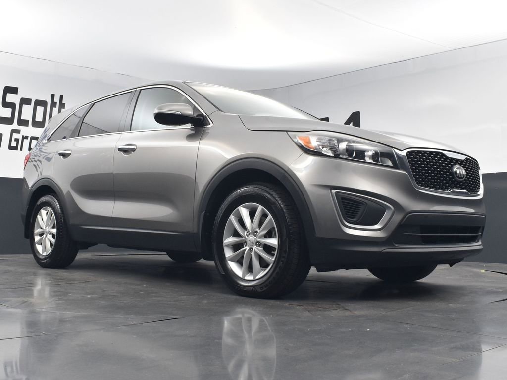 Used 2016 Kia Sorento L FWD image 23