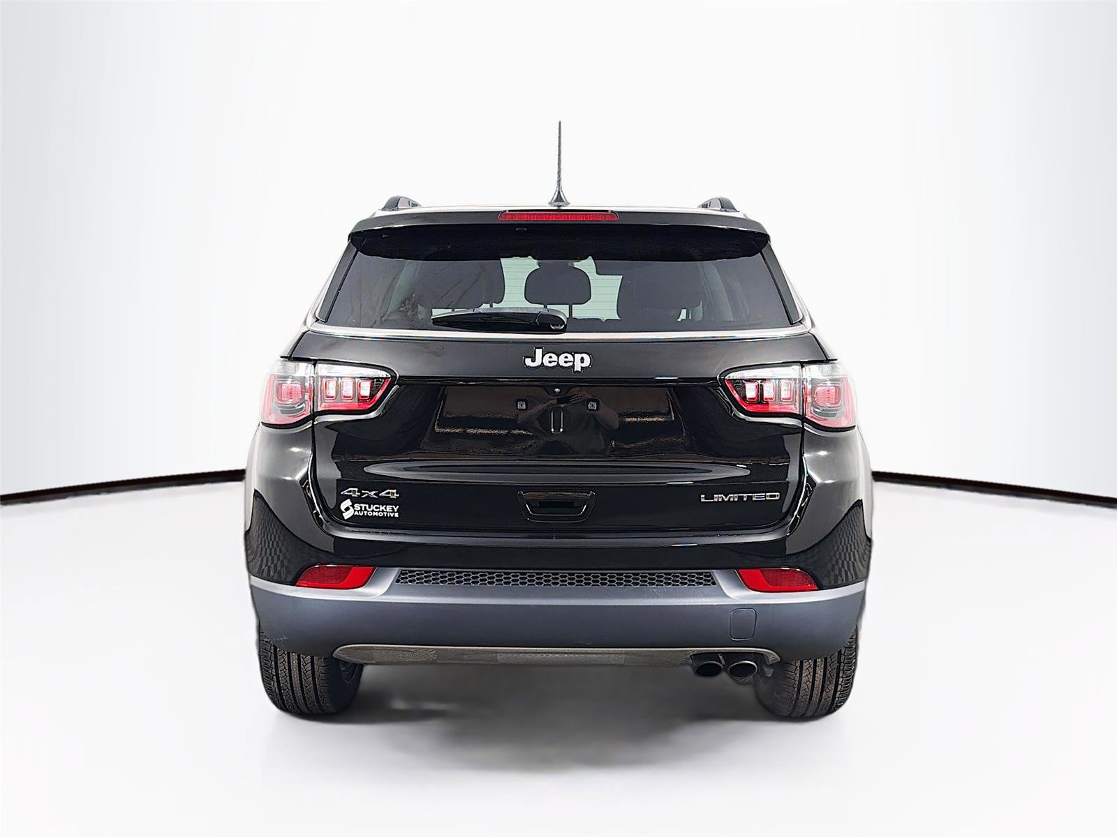 Used 2022 Jeep Compass Limited image 6