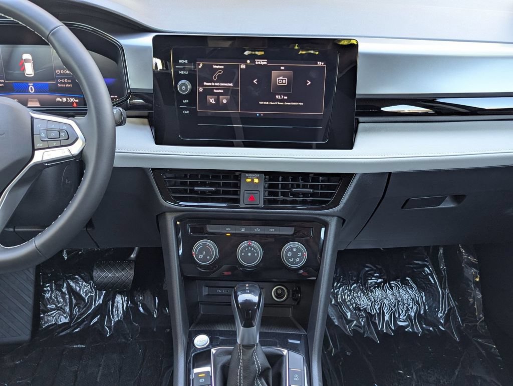 Certified 2025 Volkswagen Taos S FWD image 11