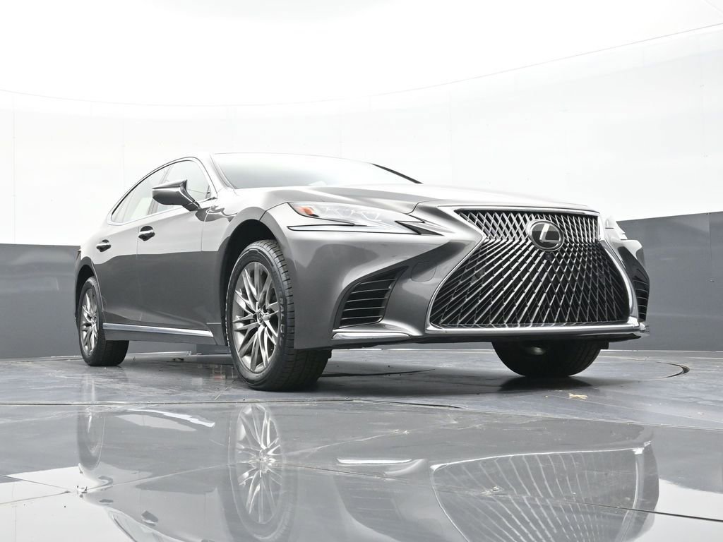 Used 2018 Lexus LS 500 w/ Interior Upgrade Package image 48