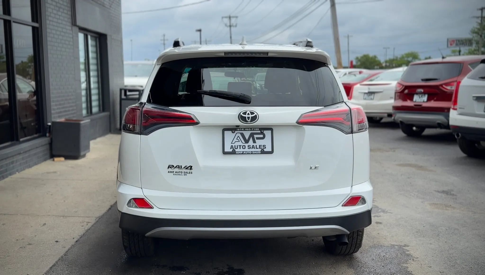 Used 2016 Toyota RAV4 LE FWD image 3