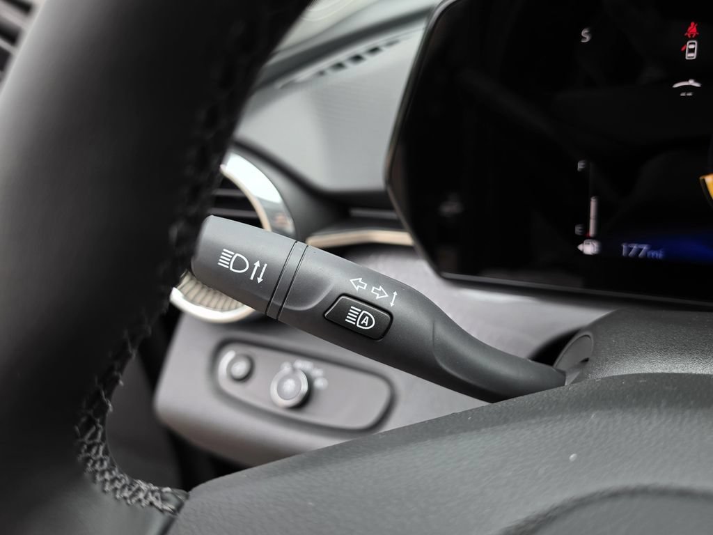 New 2026 Chevrolet Trax ACTIV w/ Driver Confidence Package FWD image 22