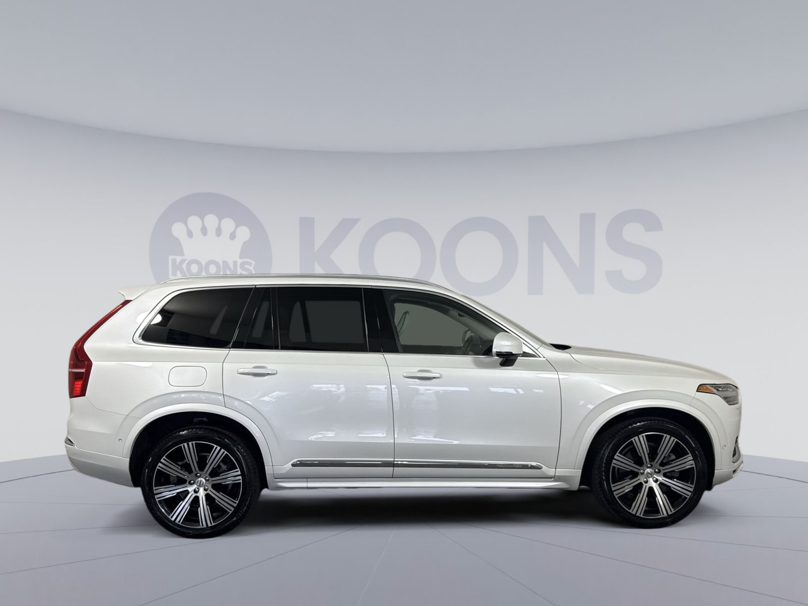 Used 2023 Volvo XC90 T8 Ultimate AWD/4WD image 8