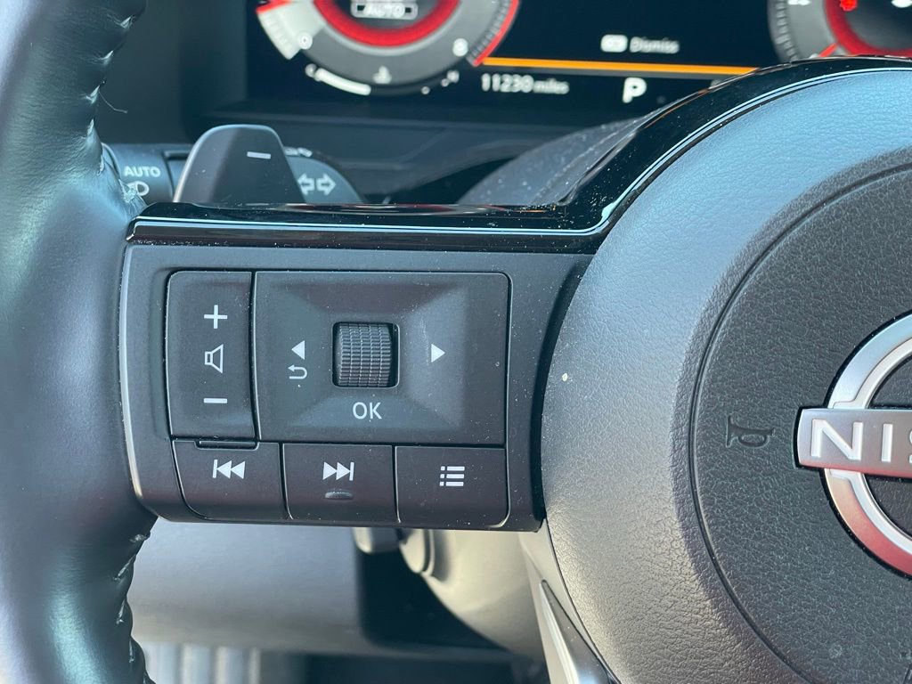 Certified 2023 Nissan Pathfinder Platinum w/ Black Appearance Package AWD/4WD image 19