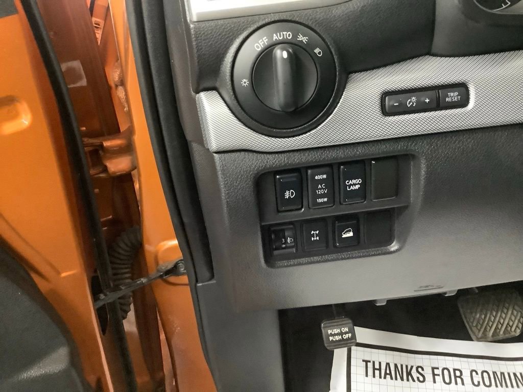 Used 2019 Nissan Titan PRO-4X w/ Pro-4x Convenience Package AWD/4WD image 14
