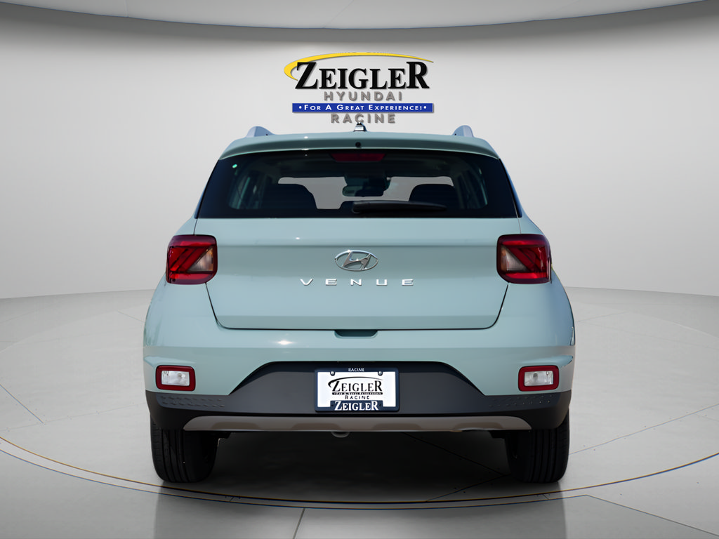 New 2026 Hyundai Venue SEL FWD image 6