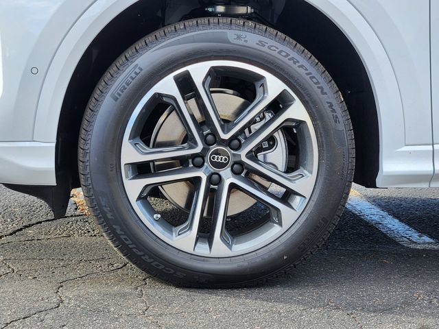 New 2025 Audi Q5 Premium image 10