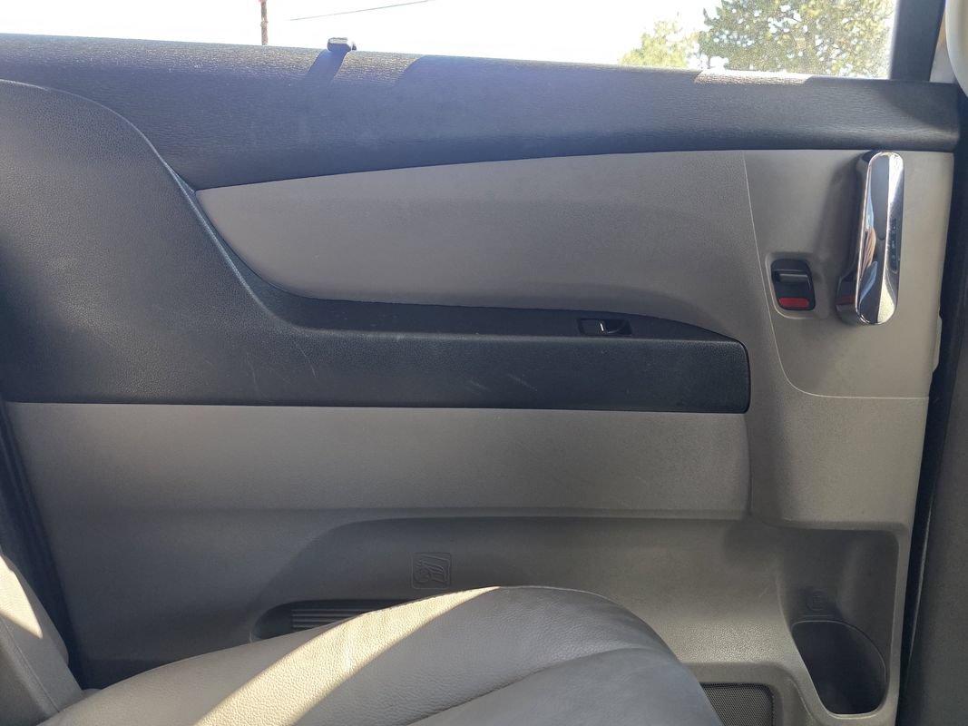 Used 2015 Honda Odyssey EX-L image 16