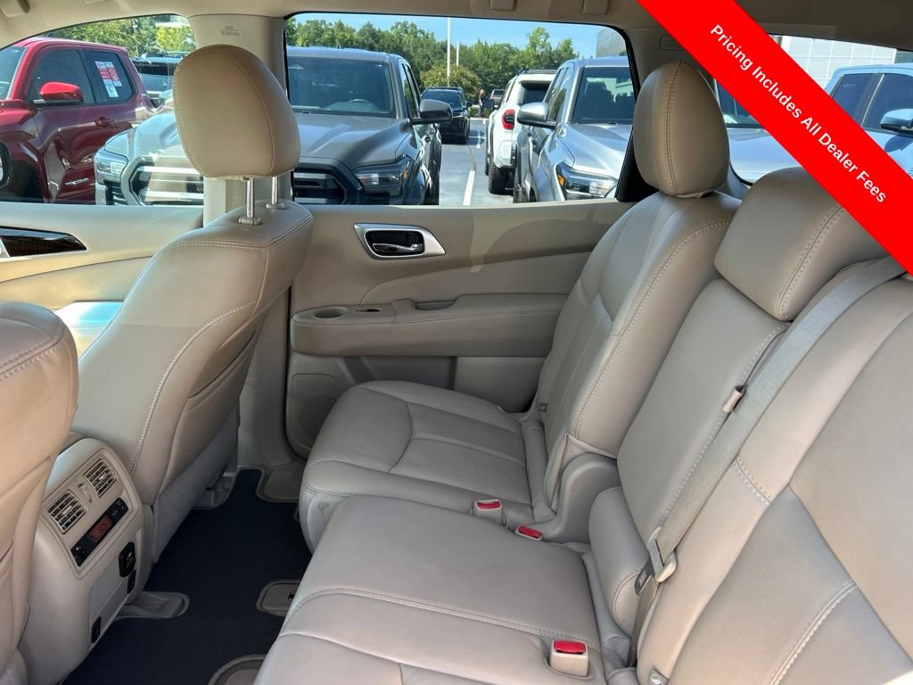 Used 2015 Nissan Pathfinder SL FWD image 15