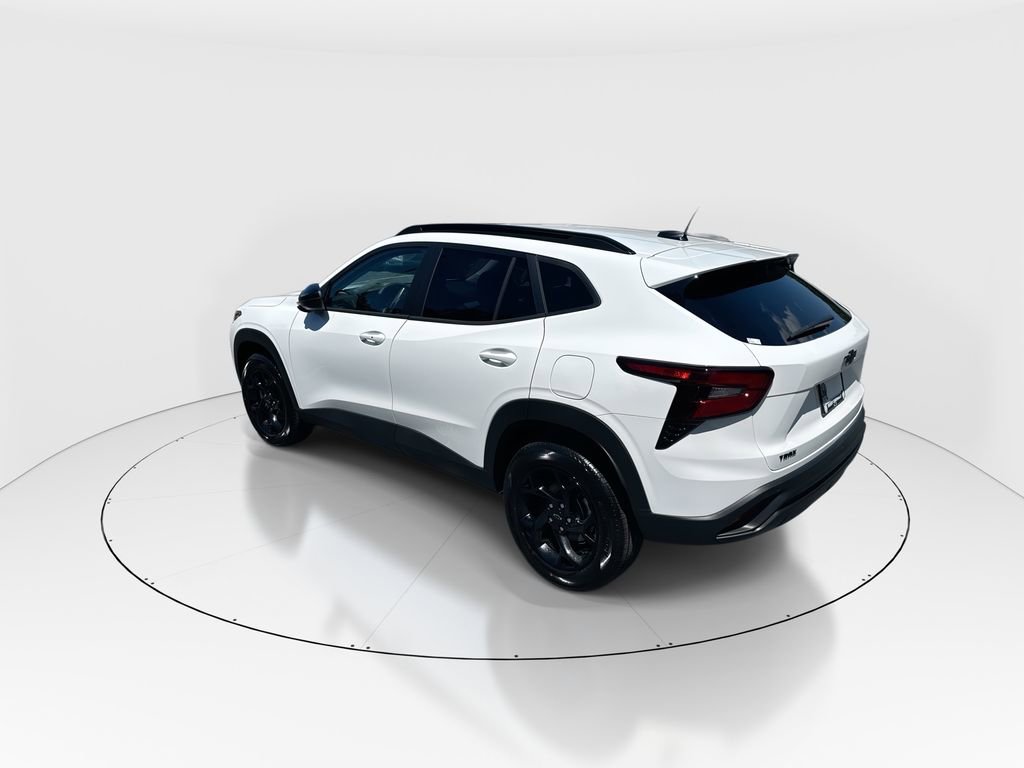 New 2026 Chevrolet Trax LT FWD image 6