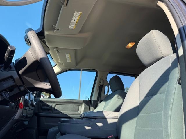 Used 2018 RAM 1500 Express image 24
