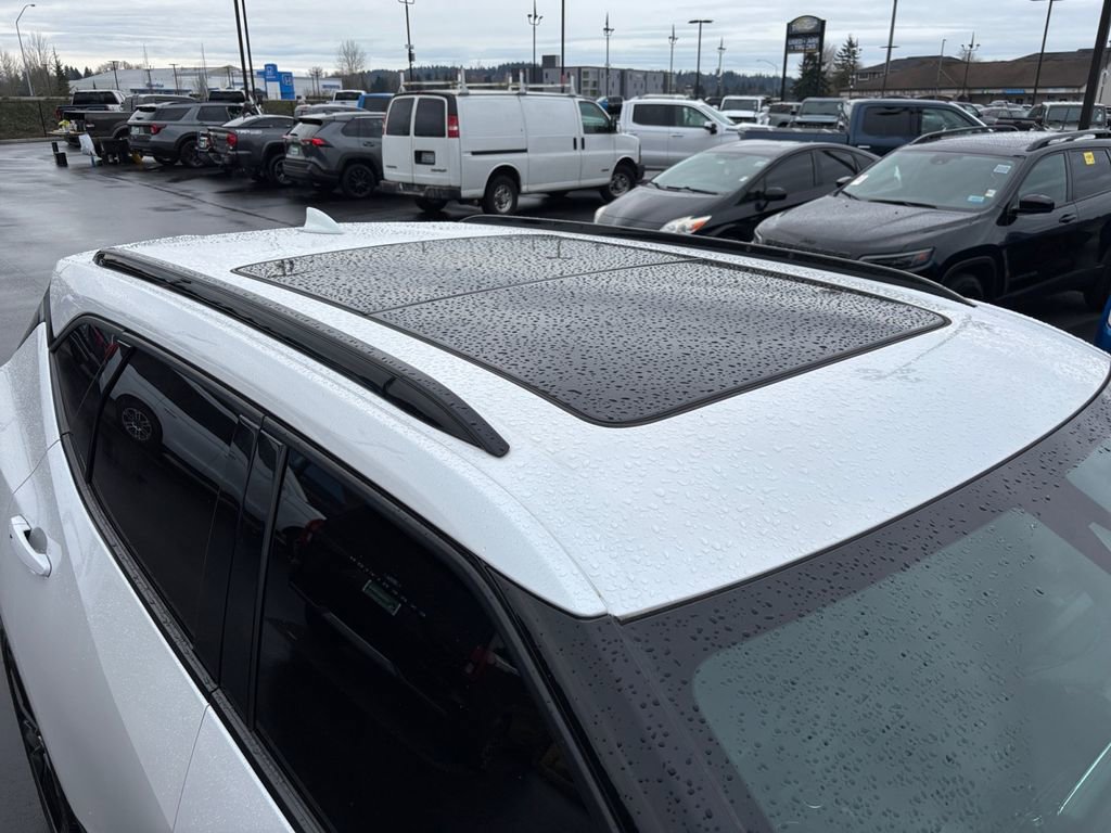 Used 2021 Chevrolet Blazer RS w/ Enhanced Convenience Package image 29