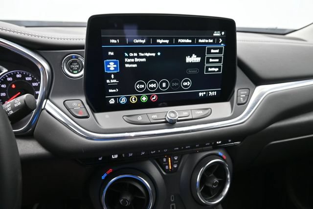 Used 2024 Chevrolet Blazer LT w/ Midnight/Sport Edition FWD image 39