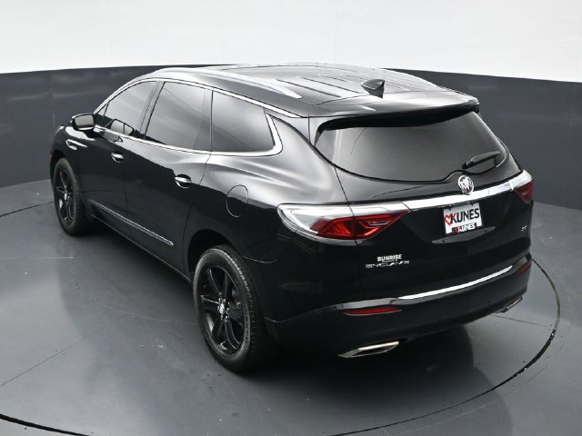 Used 2024 Buick Enclave Essence w/ Experience Buick Package FWD image 40