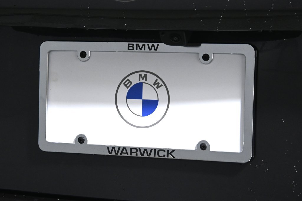 Used 2026 BMW 530i xDrive w/ M Sport Package AWD/4WD image 14