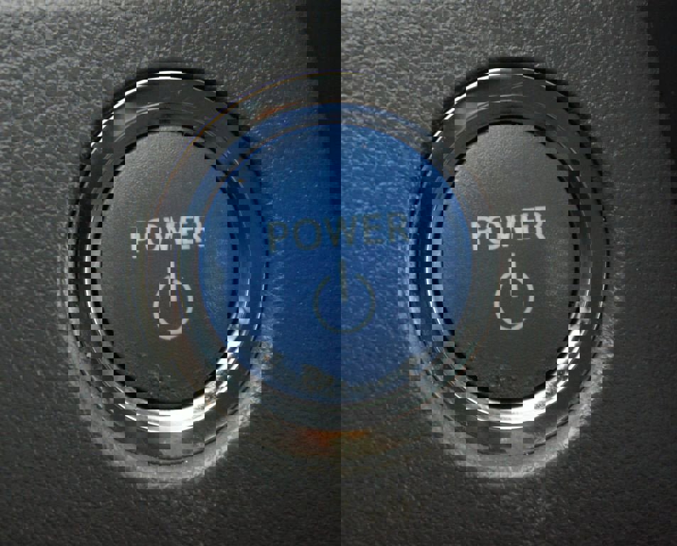 Used 2024 Toyota Camry LE FWD image 8