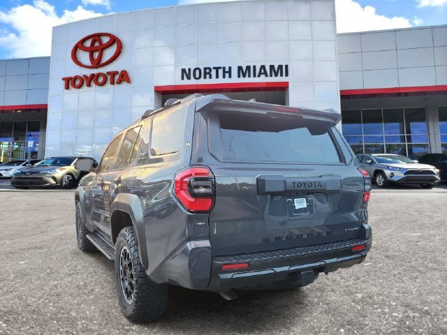 Used 2025 Toyota 4Runner TRD Off-Road AWD/4WD image 3