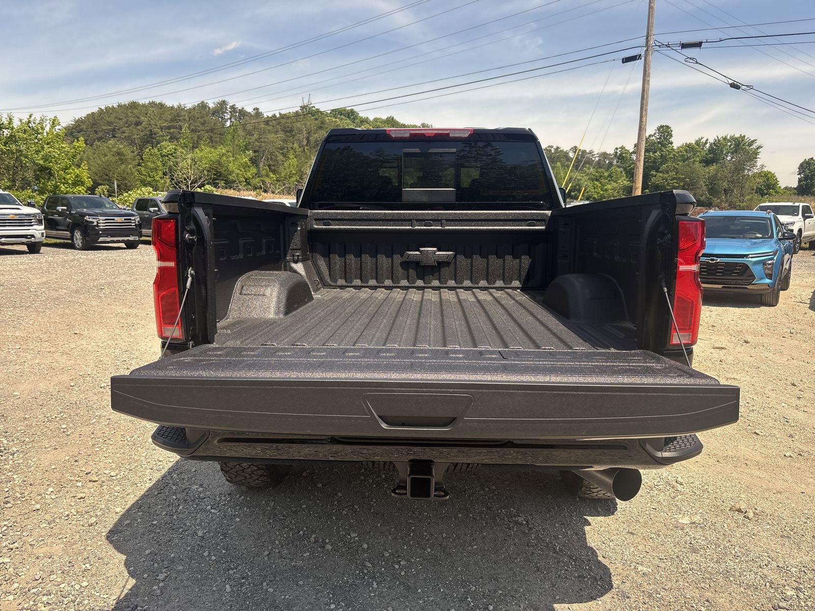 New 2026 Chevrolet Silverado 2500 High Country w/ Midnight Edition AWD/4WD image 25