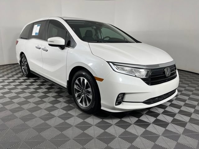 Used 2024 Honda Odyssey EX-L image 3