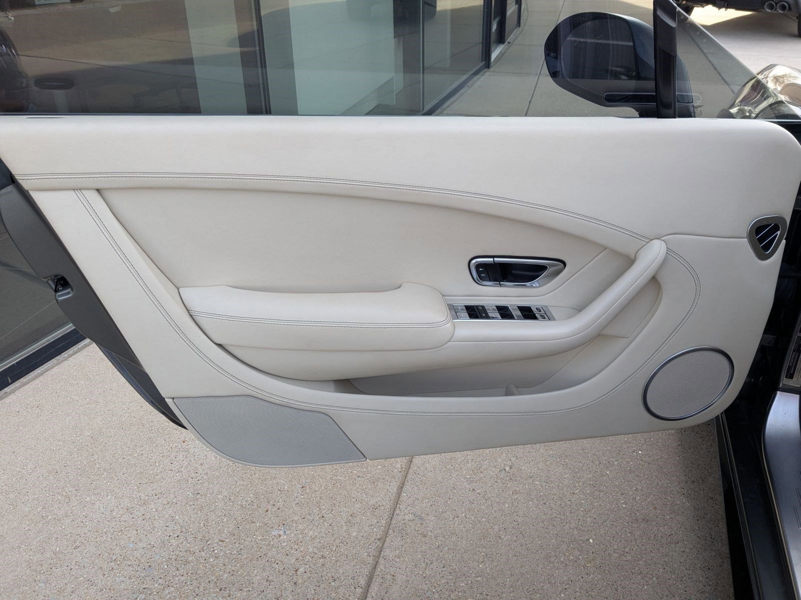 Used 2016 Bentley Continental GT V8 S image 14