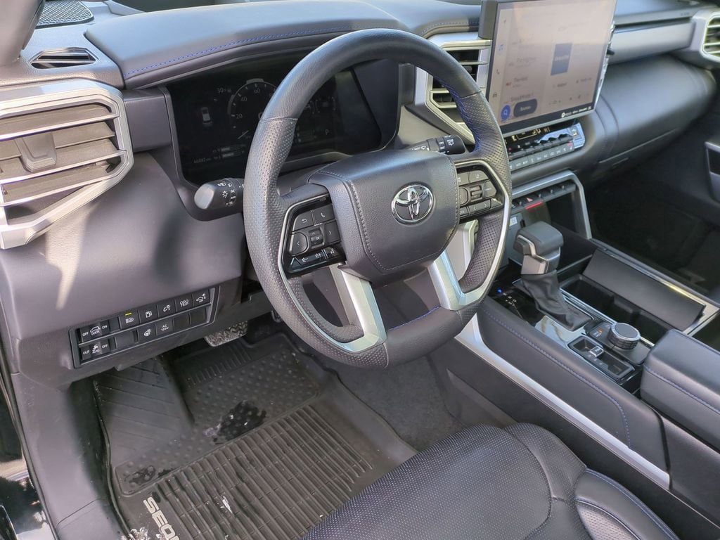 Used 2024 Toyota Sequoia Platinum image 9