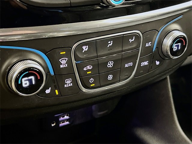 Used 2020 Chevrolet Traverse RS image 15